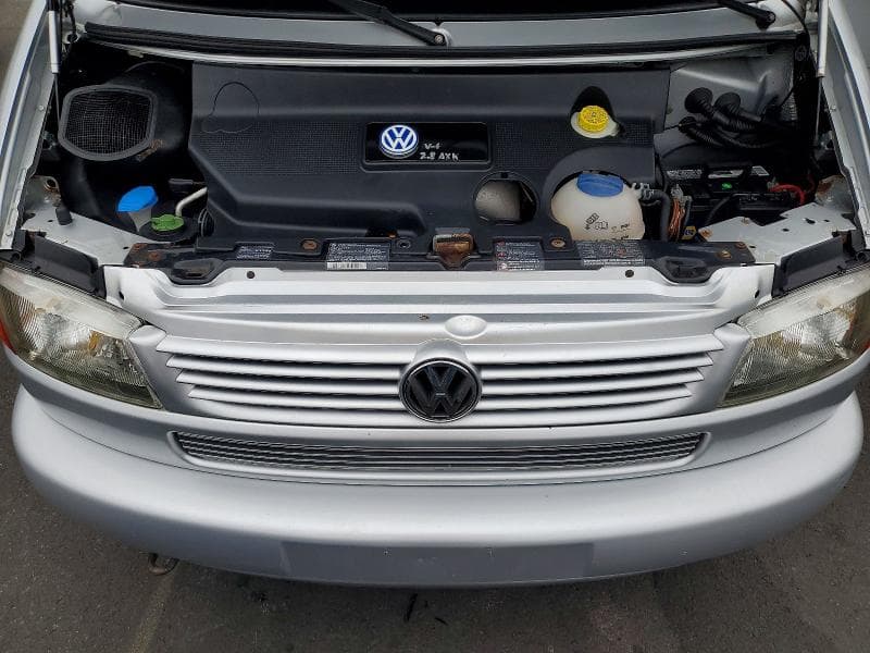 2003 VOLKSWAGEN EUROVAN GLS