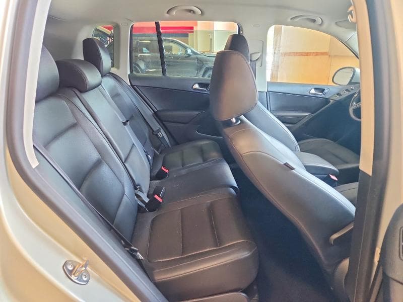 2014 VOLKSWAGEN TIGUAN S