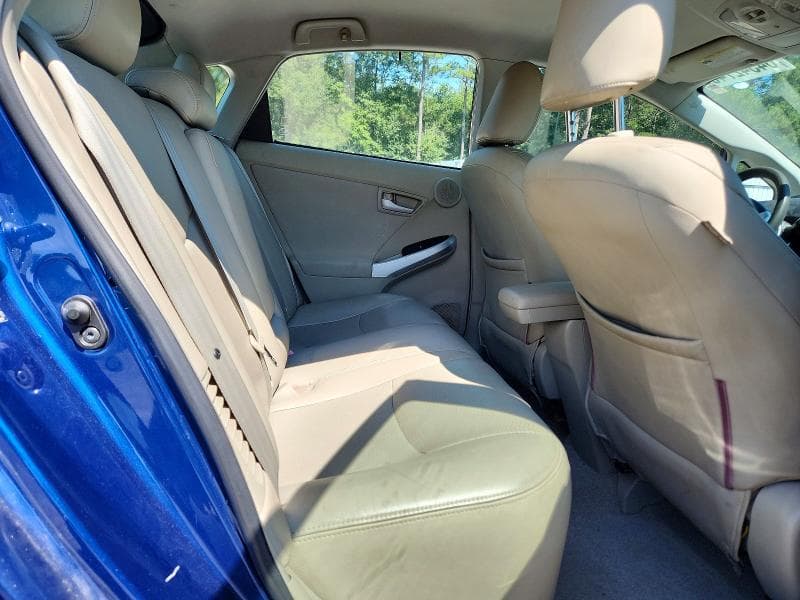 2010 TOYOTA PRIUS III