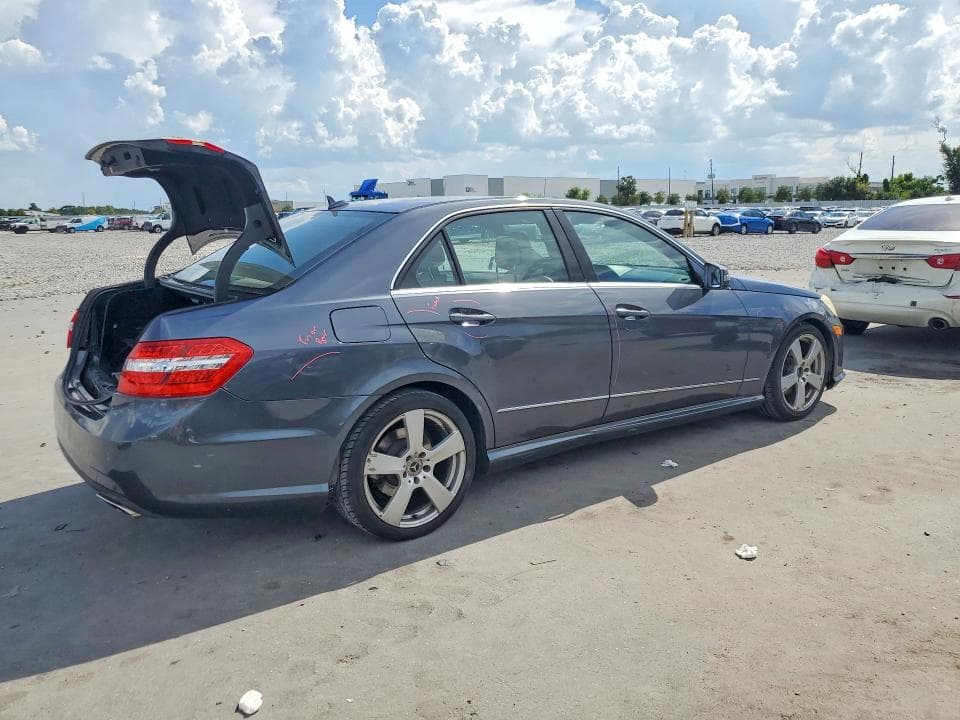 2010 MERCEDES-BENZ E 350