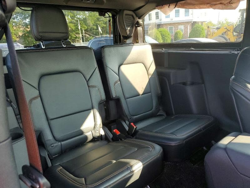 2023 FORD BRONCO BASE