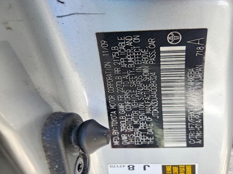2010 TOYOTA PRIUS III