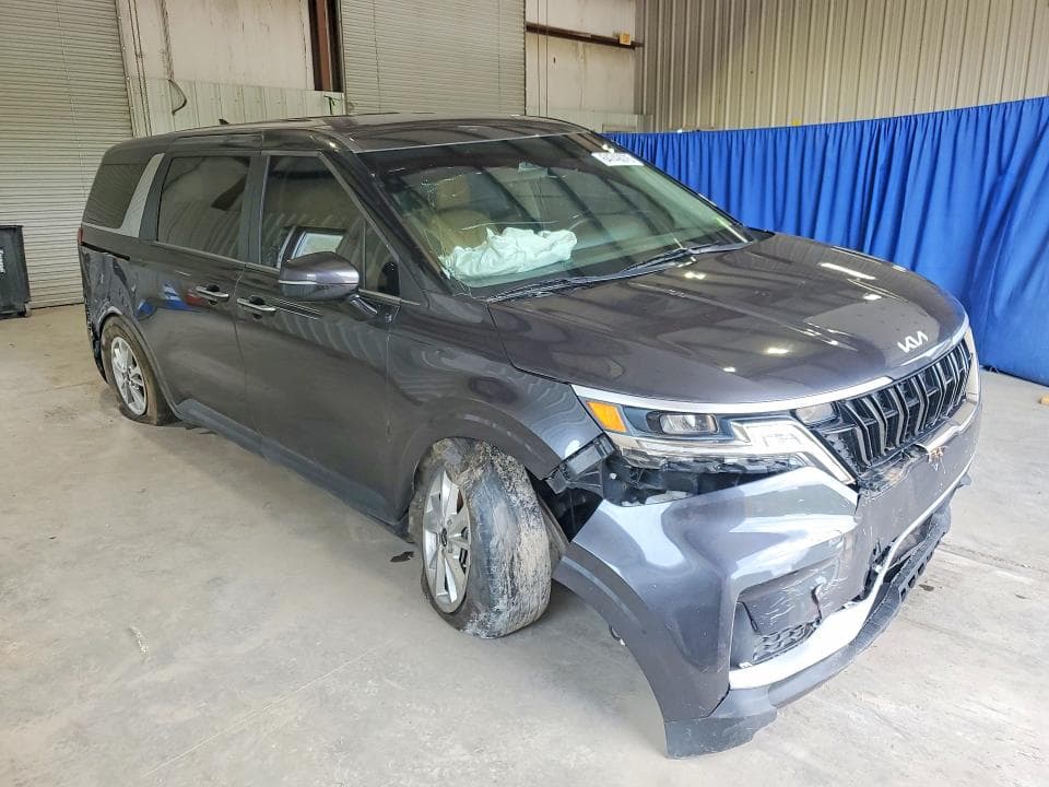 2023 KIA CARNIVAL LX