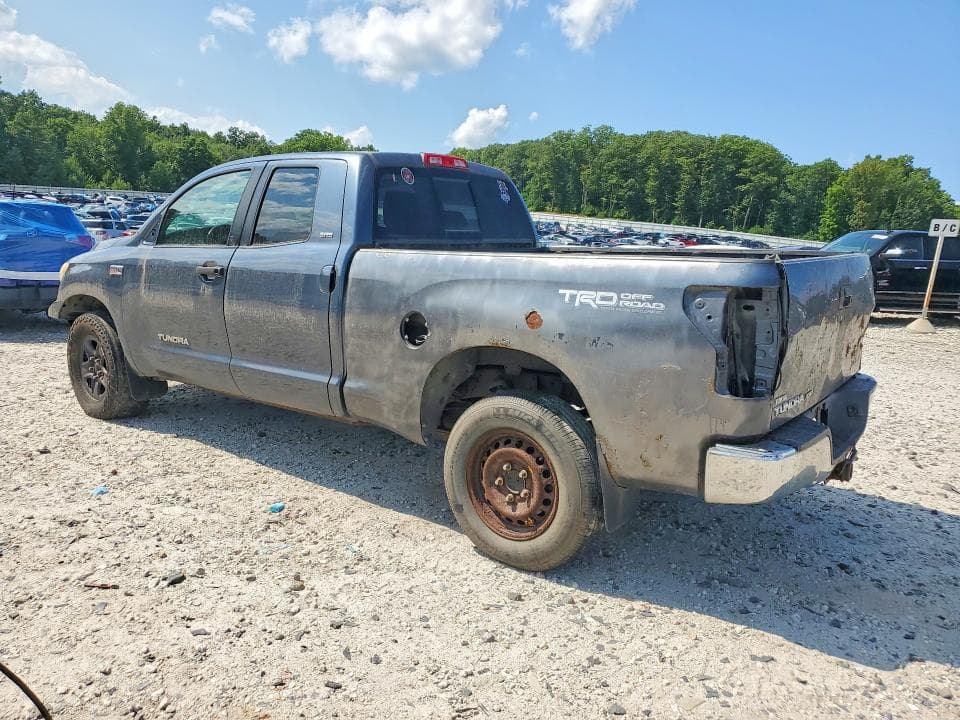 2010 TOYOTA TUNDRA