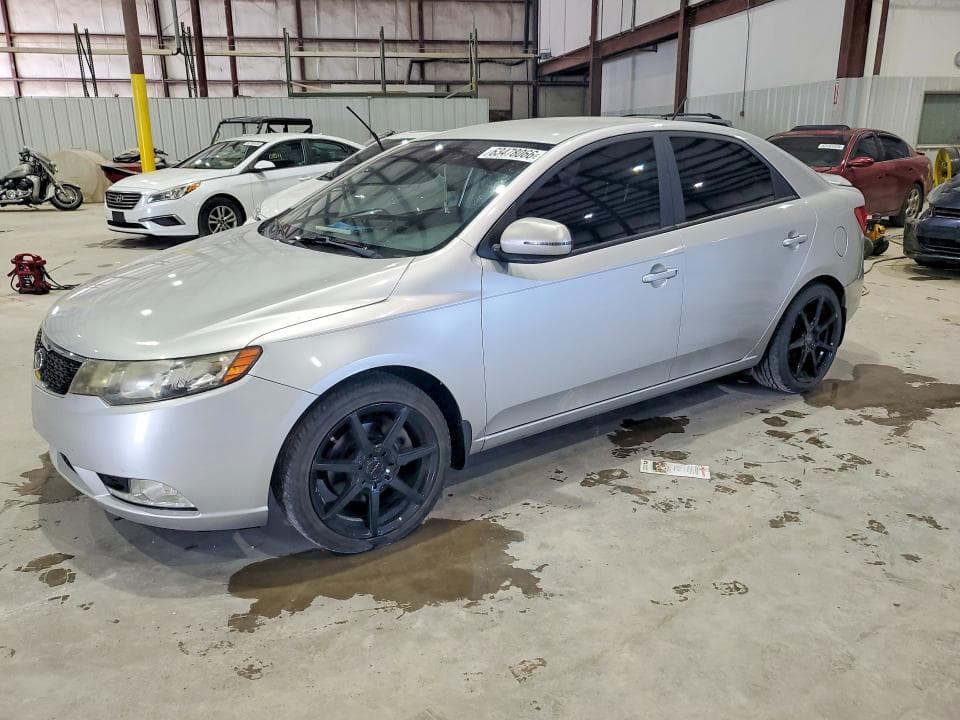 2013 KIA FORTE SX