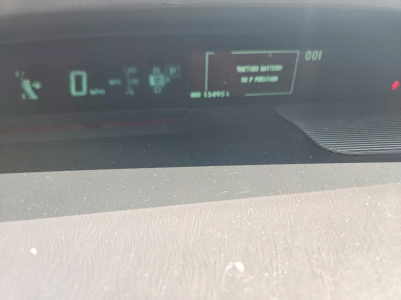 2010 TOYOTA PRIUS III