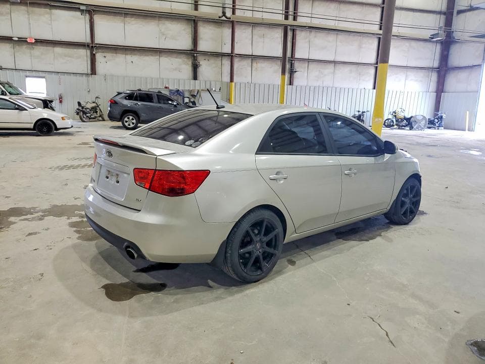 2013 KIA FORTE SX