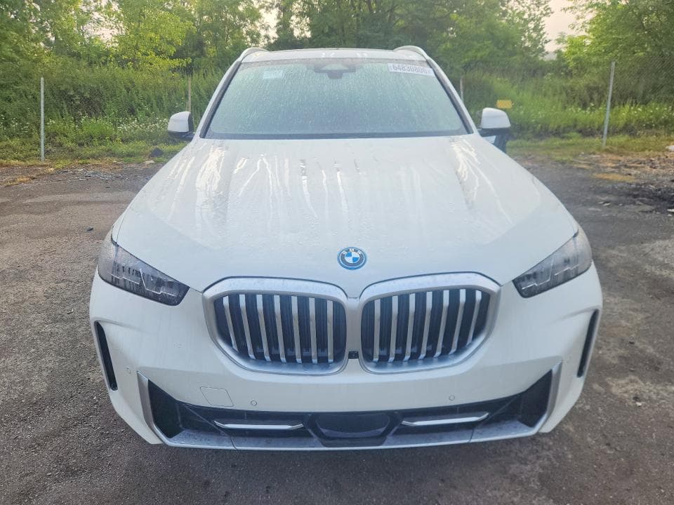 2026 BMW X5 XDRIVE50E