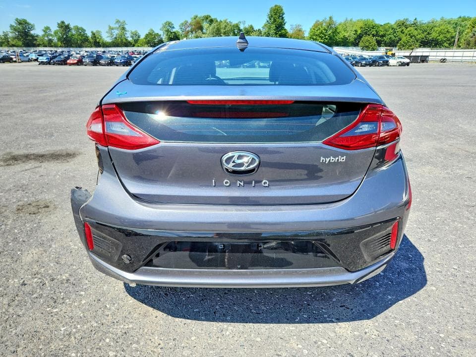 2018 HYUNDAI IONIQ LIMITED (HEV)