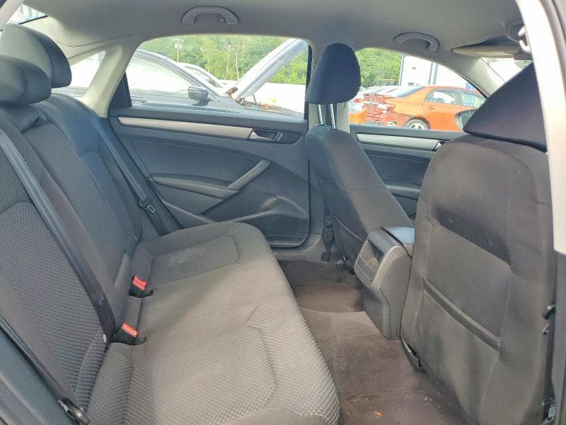 2012 VOLKSWAGEN PASSAT S
