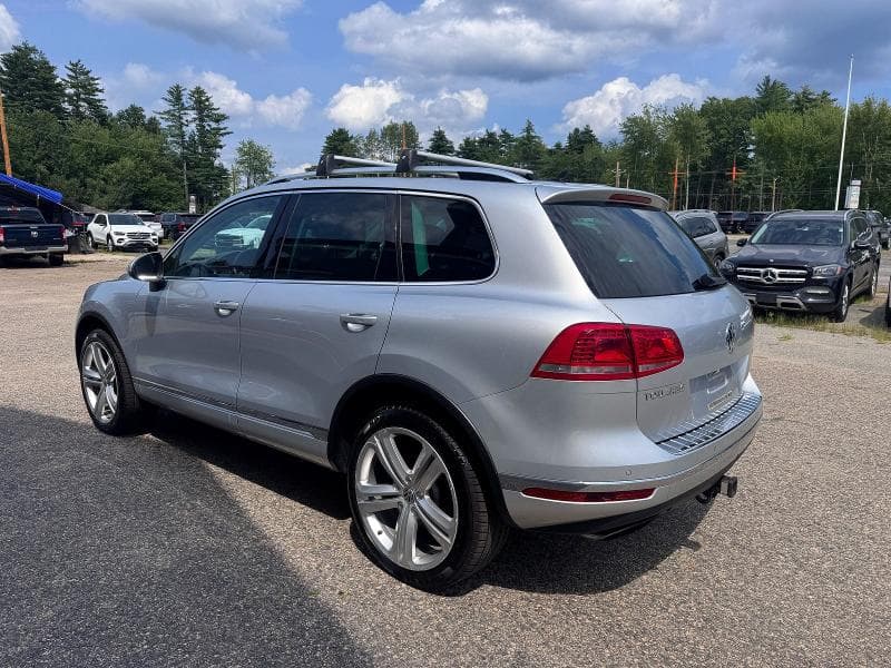 2017 VOLKSWAGEN TOUAREG EXECUTIVE