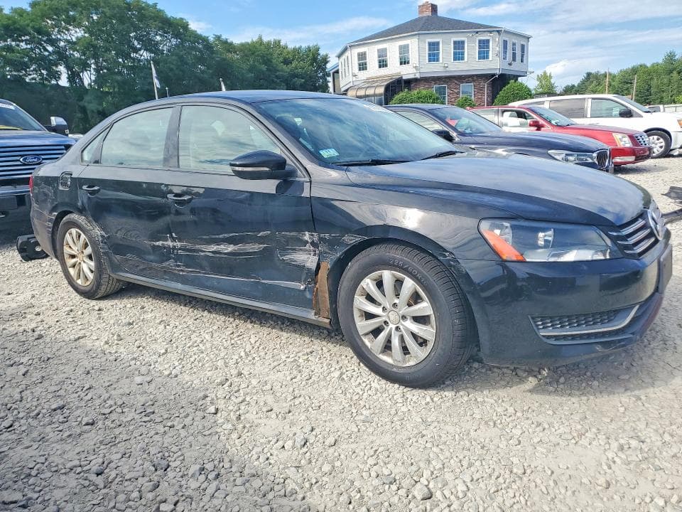 2012 VOLKSWAGEN PASSAT S