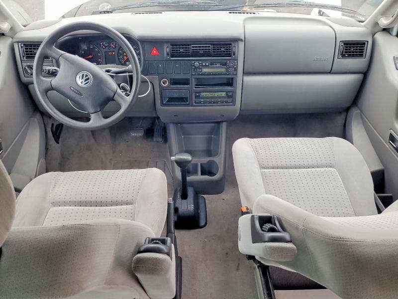 2003 VOLKSWAGEN EUROVAN GLS