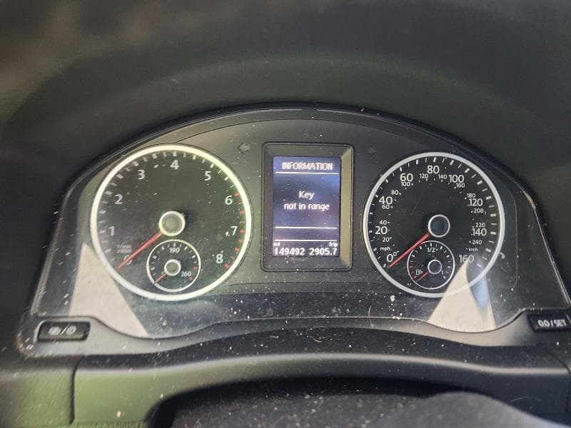 2014 VOLKSWAGEN TIGUAN S
