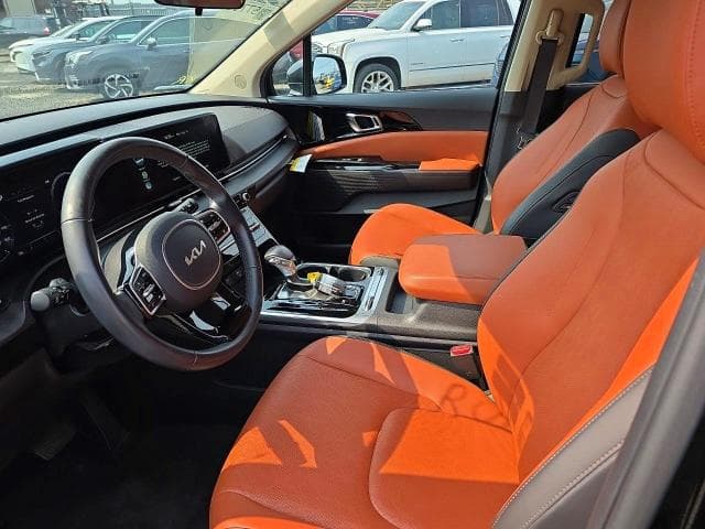 2024 KIA CARNIVAL SX