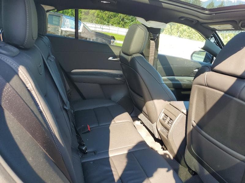 2023 CADILLAC XT4 PREMIUM LUXURY