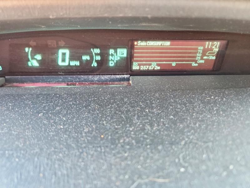 2010 TOYOTA PRIUS III