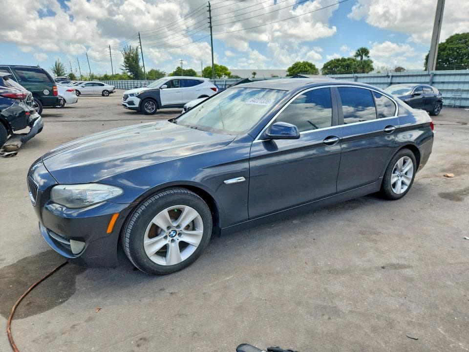 2011 BMW 528 I