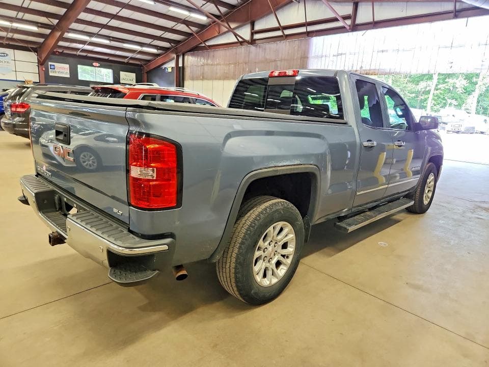 2015 GMC SIERRA