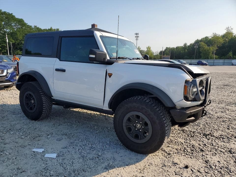 2023 FORD BRONCO BASE