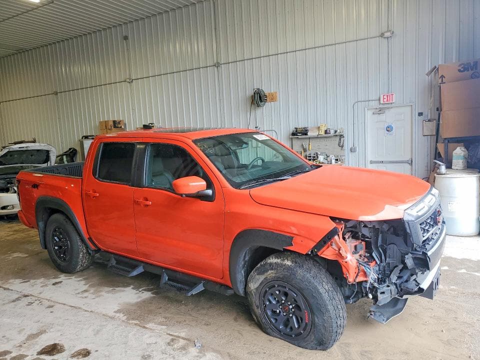 2025 NISSAN FRONTIER PRO-4X