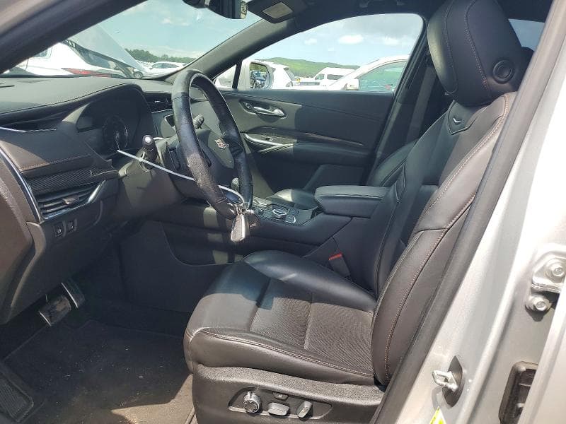 2019 CADILLAC XT4 SPORT