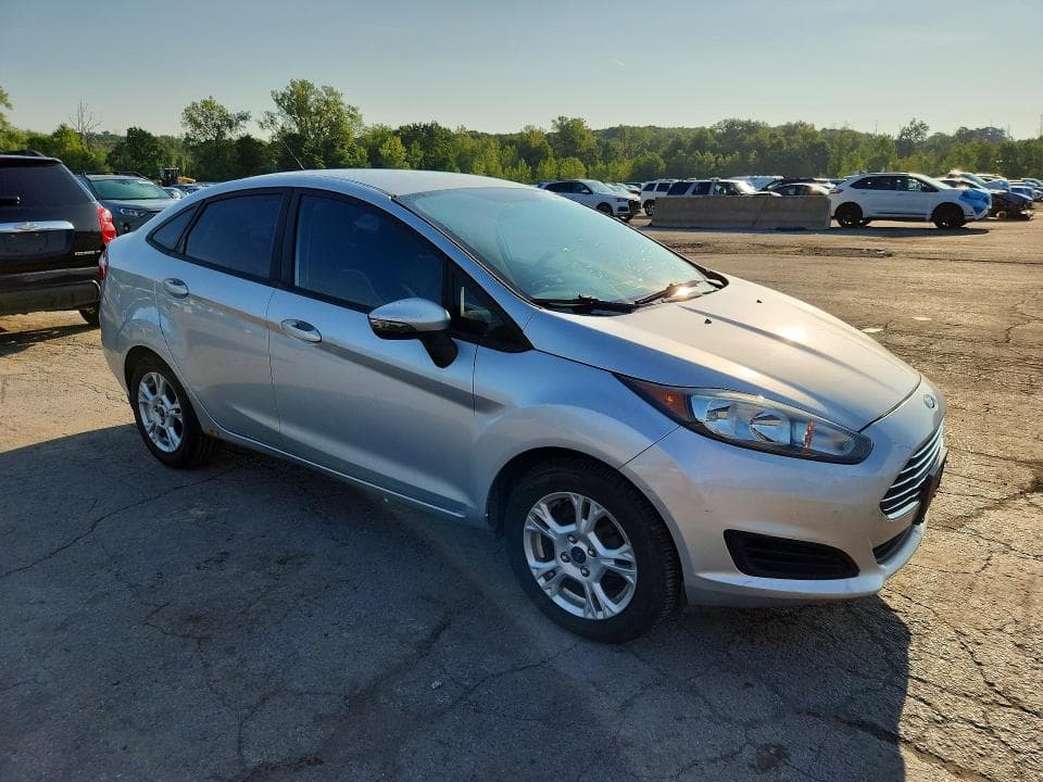 2015 FORD FIESTA SE