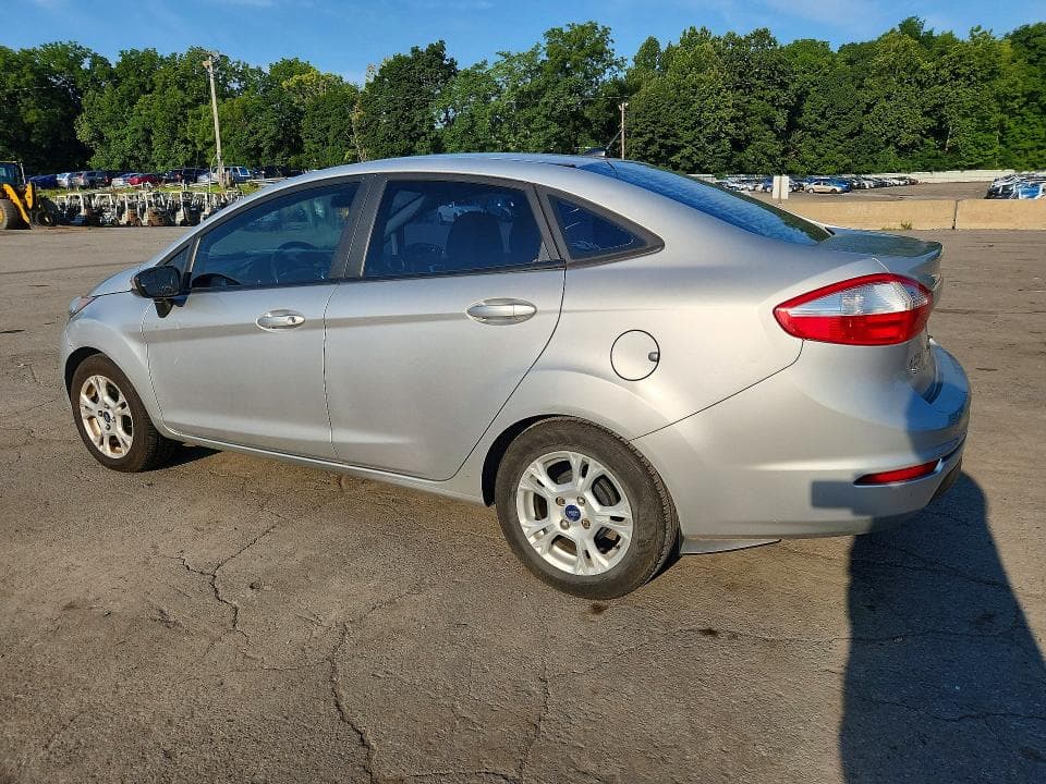 2015 FORD FIESTA SE