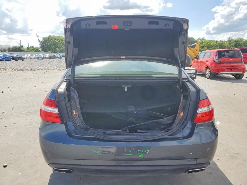 2010 MERCEDES-BENZ E 350