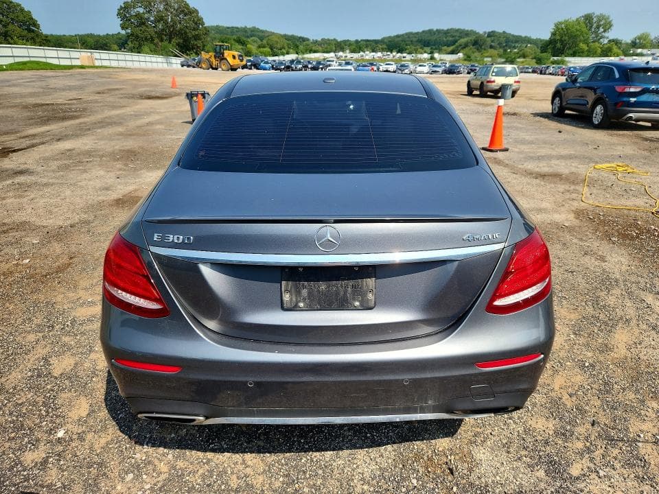2017 MERCEDES-BENZ E 300 4MATIC