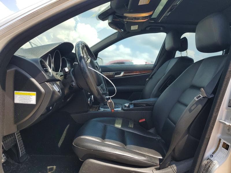 2014 MERCEDES-BENZ C 250