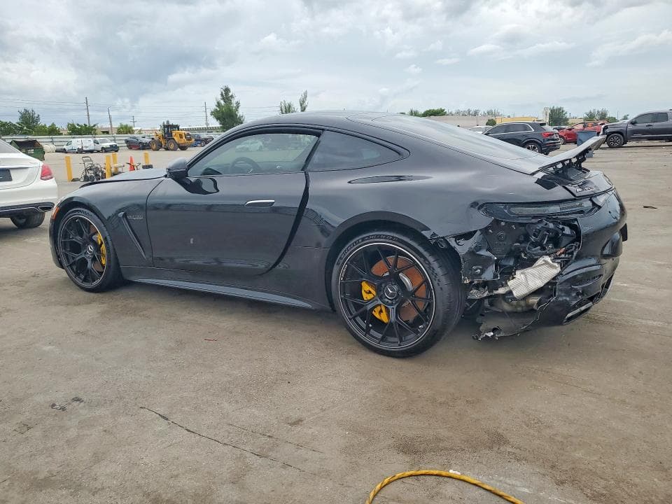 2025 MERCEDES-BENZ AMG GT 63