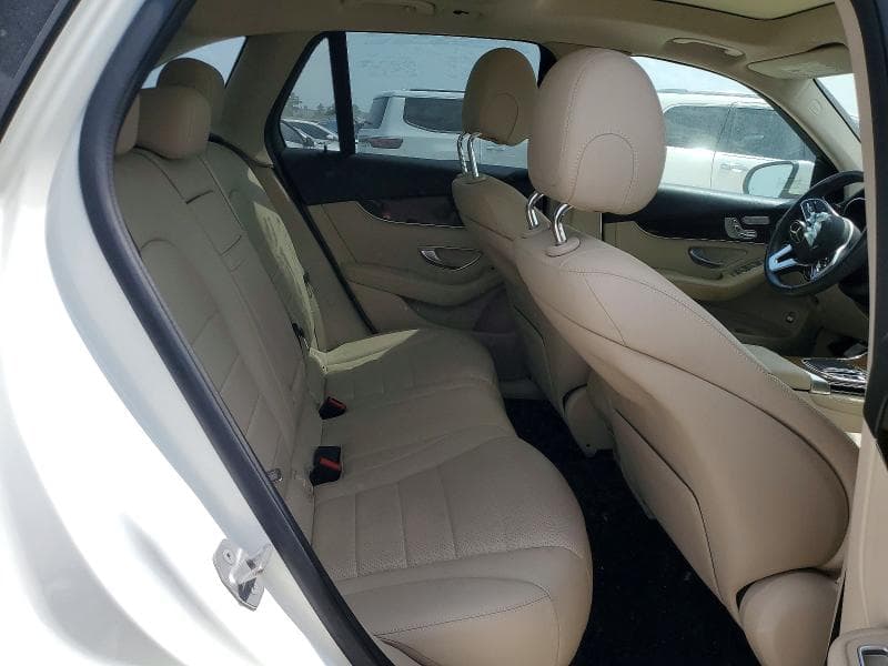2021 MERCEDES-BENZ GLC 300