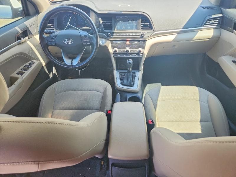 2019 HYUNDAI ELANTRA SE