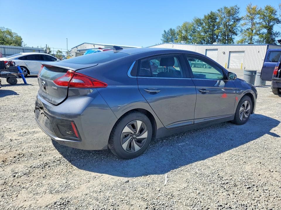 2017 HYUNDAI IONIQ SEL