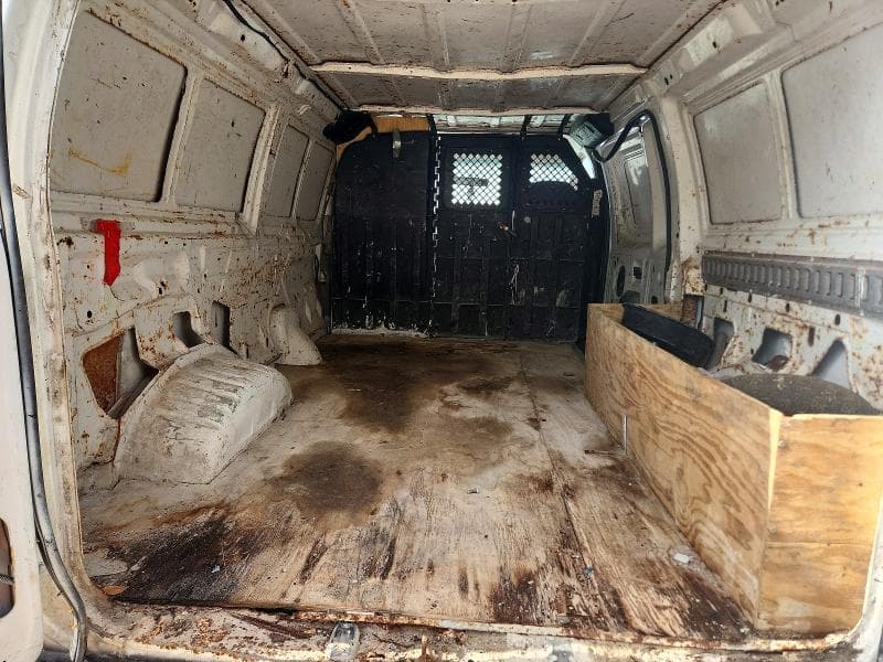 2008 FORD E250 DELIVERY VAN