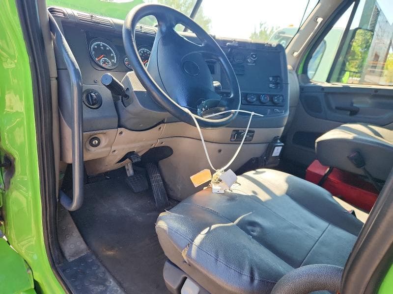 2018 FREIGHTLINER CASCADIA 125