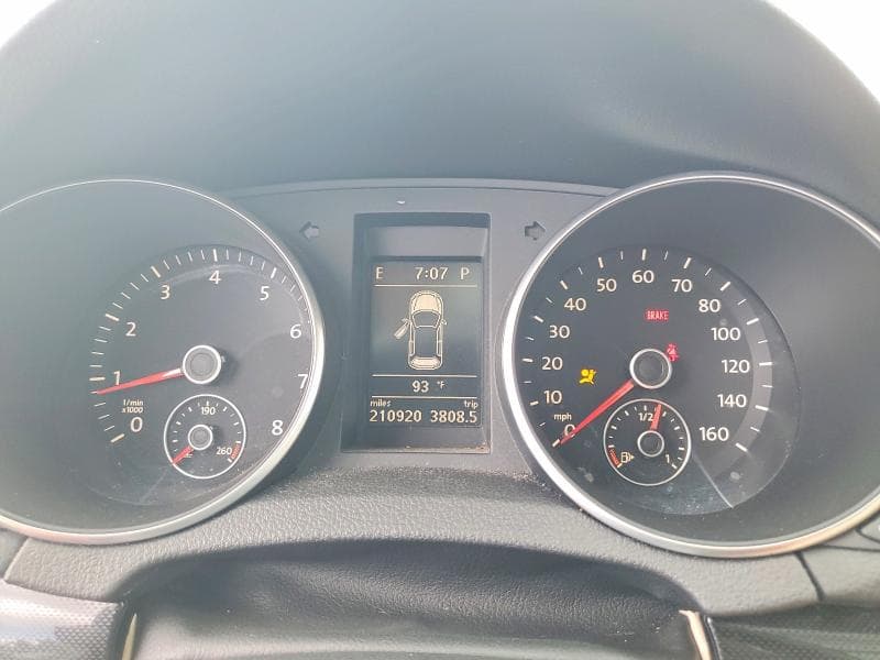 2011 VOLKSWAGEN JETTA S