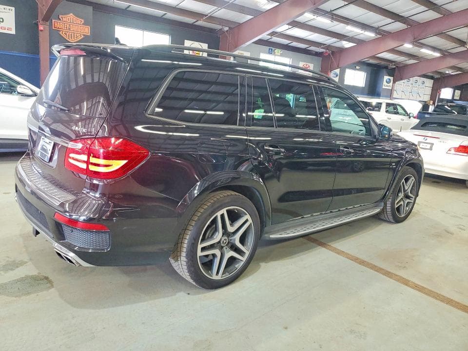 2015 MERCEDES-BENZ GL 550 4MATIC