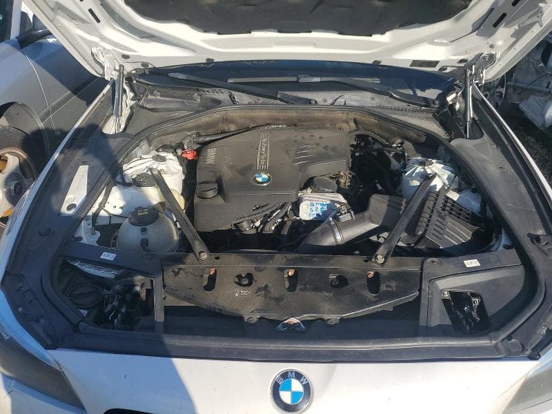 2016 BMW 528 XI