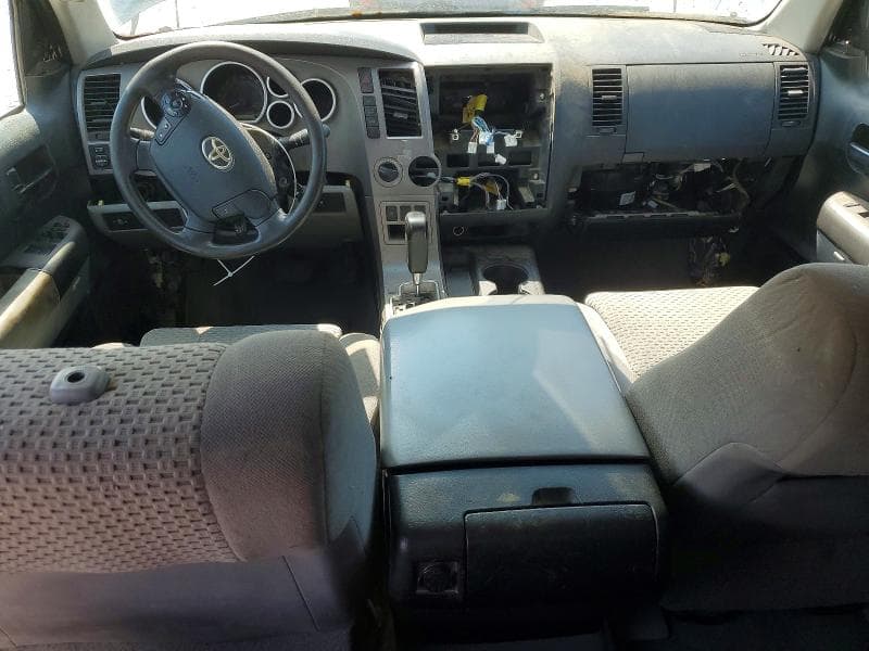 2010 TOYOTA TUNDRA