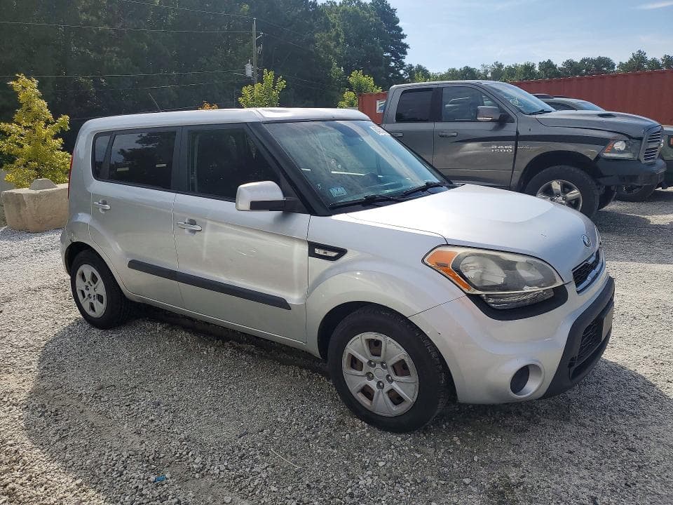 2013 KIA SOUL BASE