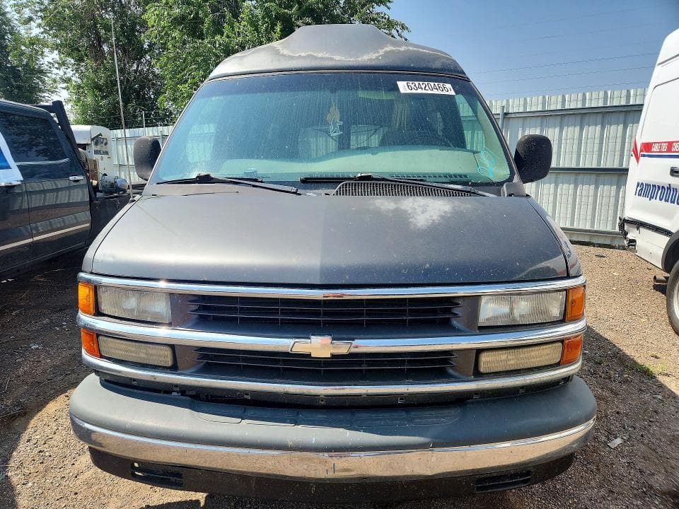 1999 CHEVROLET EXPRESS G1500 LT