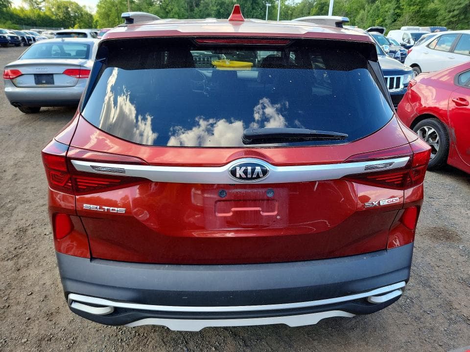 2021 KIA SELTOS SX