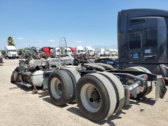 2015 FREIGHTLINER CASCADIA 125 SEMI TRUCK