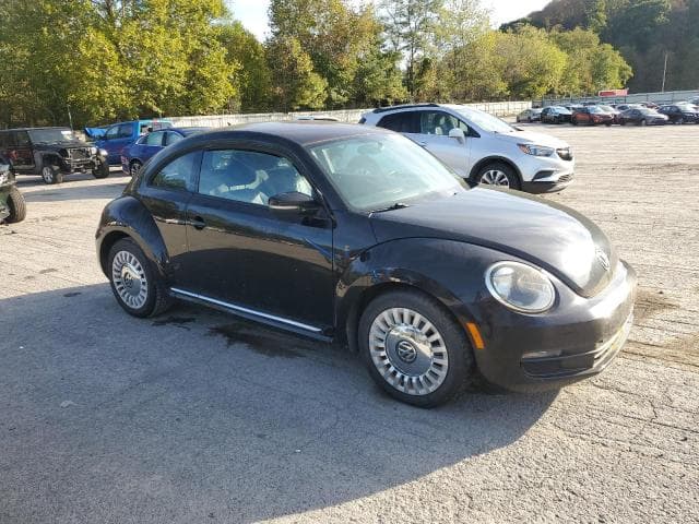 2013 VOLKSWAGEN BEETLE
