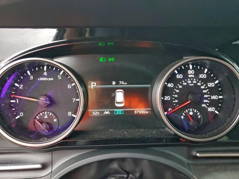 2024 KIA CARNIVAL EX