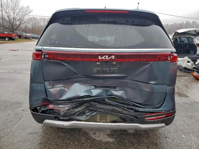 2024 KIA CARNIVAL EX
