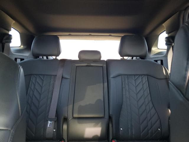 2024 KIA SPORTAGE X LINE