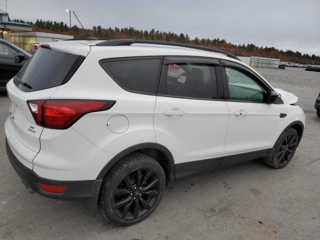2019 FORD ESCAPE SE